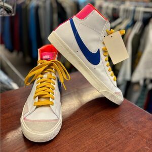 Nike ladies 9 Blazer 77 White, Yellow, blue & Orange High-top Sneakers